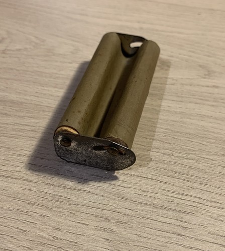 Vintage flash cigarette - in, a