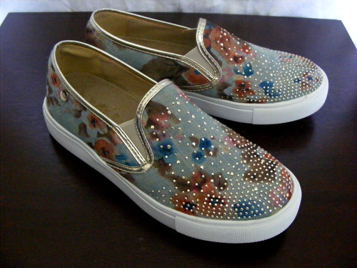 Women slip pull on - women's, canvas