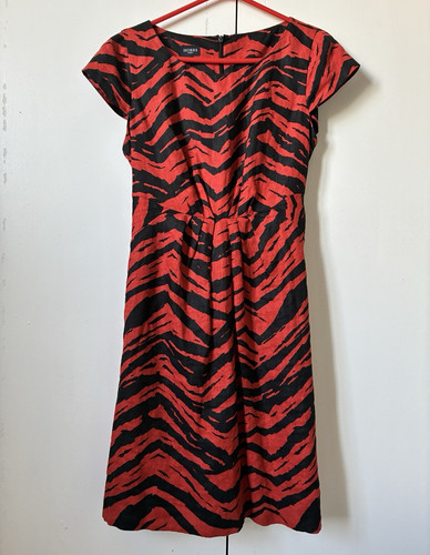 Hobbs red black animal - hobbs,