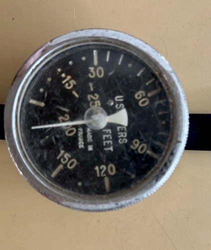 Divers wrist type depth - wrist,