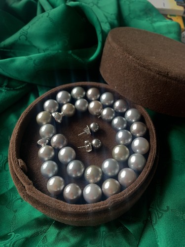 Mikimoto pearl necklace - pearl,