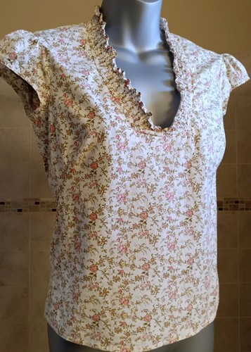 Bcbgmaxazara floral top blouse - bcbgmaxazara,