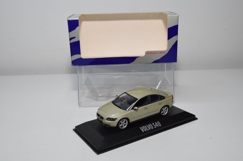 B42 minichamps volvo s40 - b42,
