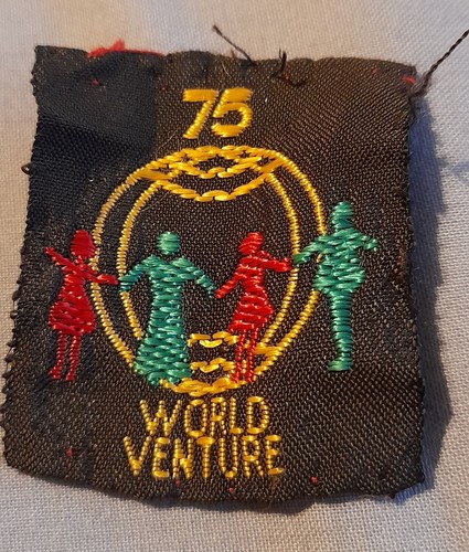 Brownie guide 1975 - guide, world