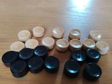  Wooden Draughts Checkers Backgammon  Felted 22 Pieces For Spares 