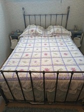 Throw/Bedspread. Lovely lilac