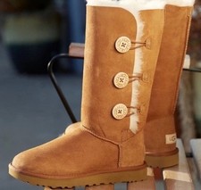 UGG Bailey Button Triplet II