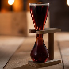 Glass quarter yard ale - of, with