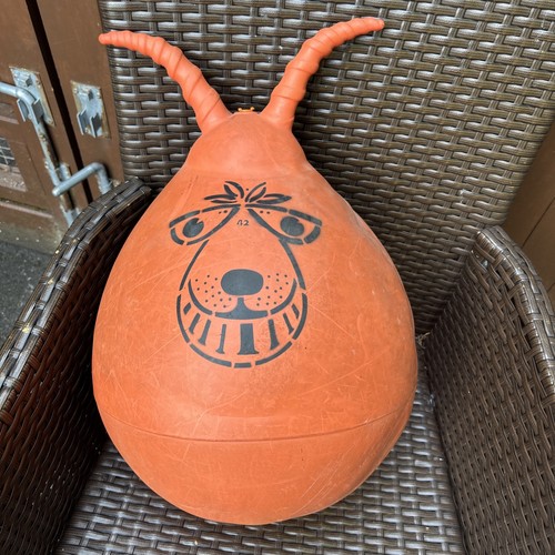 Original vintage 1970s space - vintage,