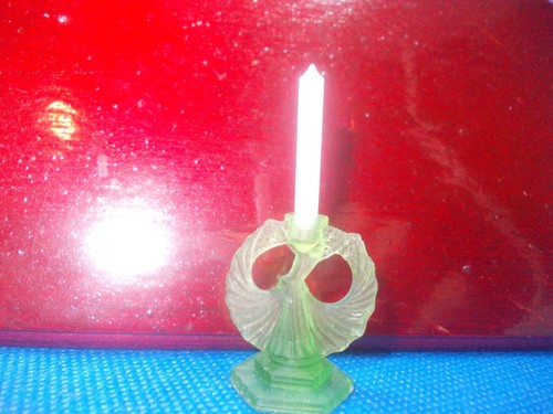 Reduced green art deco - a,