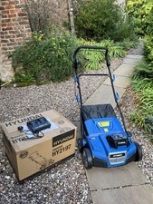 Hyundai Artificial Grass Sweeper 2x 20V, 380mm, Brushless, 4Ah Li-ion HY2197