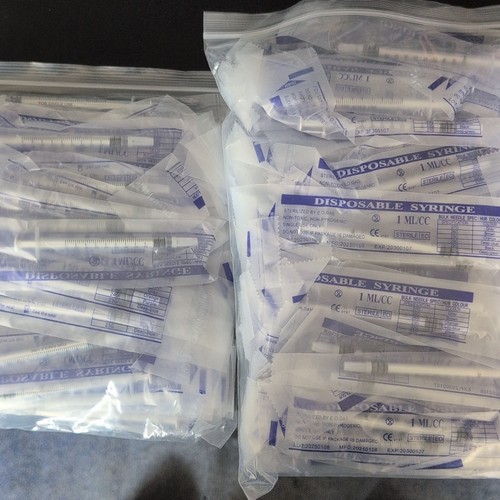 150 disposable syringes - 150, x