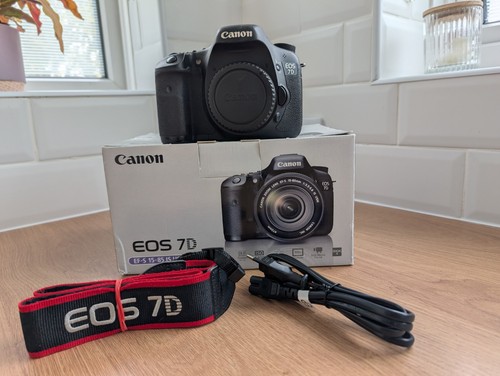 Canon eos camera dslr - eos,