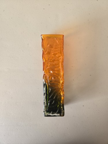 Square base art glass - vase, mid