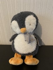 Bunnies the bay penguin - by,