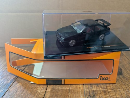 Ixo ford sierra cosworth - ford,