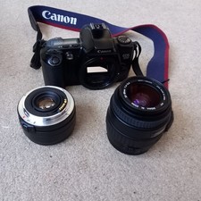 CANON EOS 500 SLR with super wide angle and zoom lenses