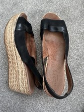 Hobbs Women Black Leather