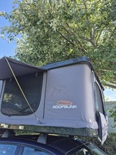 Roofbunk Roamer Hard Shell Hydraulic 2 Person Roof tent