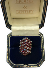 Antique Garnet Ring 9ct Gold
