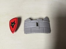 Playmobil 3274 5785 Knights Wolf Clan Castle Spares - Wall part 30092740 +Shield