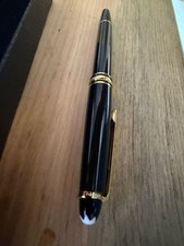 Montblanc Meisterstuck 163 Classique Gold-Coated Rollerball / Fineliner Pen