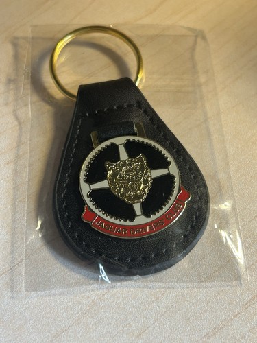 Jaguar drivers club keyring - jaguar,