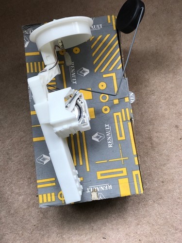 Renault safrane fuel sender - renault,