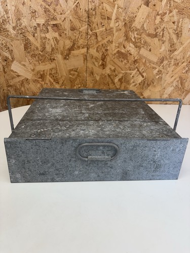 Vintage galvanised metal - vintage,