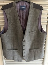 Taylor & Wright Men's