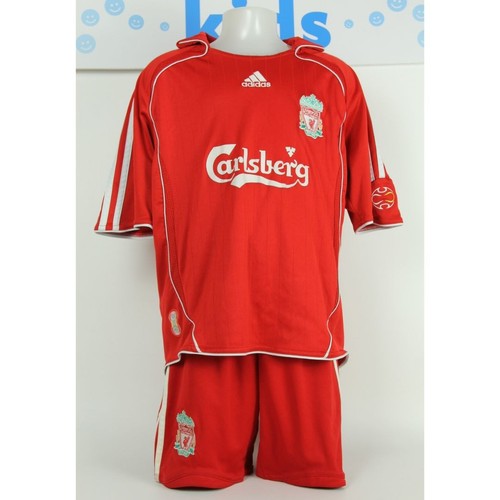Liverpool year 2006 - 12,