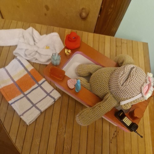 Tips monkey bath time - tips,