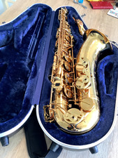 Paul Mauriat System 76 Series 2 tenor  saxophone good condition