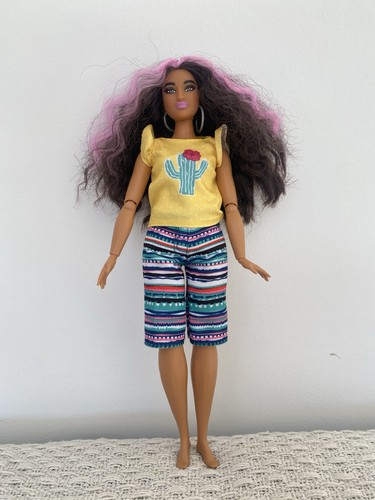 Barbie curvy fashionista doll - barbie,