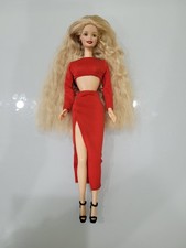 Vintage 1997 Dolls of the