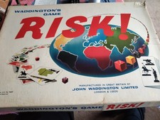 VINTAGE WADDINGTONS BIG WHITE BOX VERSION "RISK" IN GOOD CONDITION