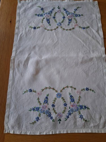 Vintage linen embroidered - vintage,