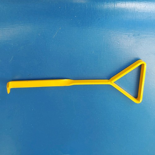 Hub cap removal tool - hub,