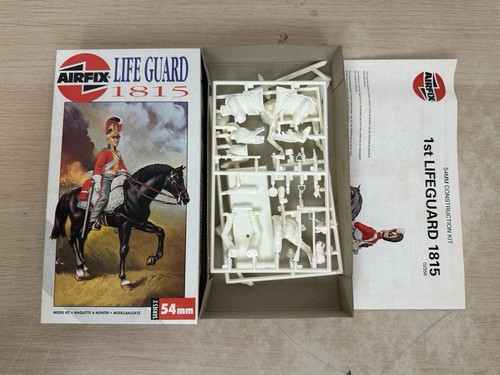Vintage 1990 airfix - airfix, life