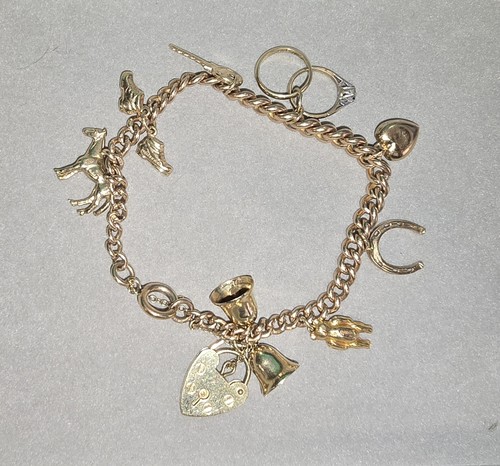 9ct gold curb chain bracelet - 9ct,