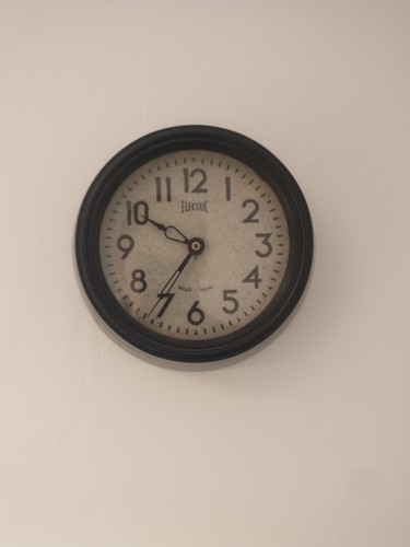 Newgate school house clock - newgate,