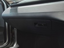 GLOVE BOX VOLKSWAGEN PASSAT