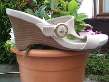 M&S SUEDE FOOTGLOVE WEDGE