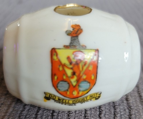 Willow art crested china - ,