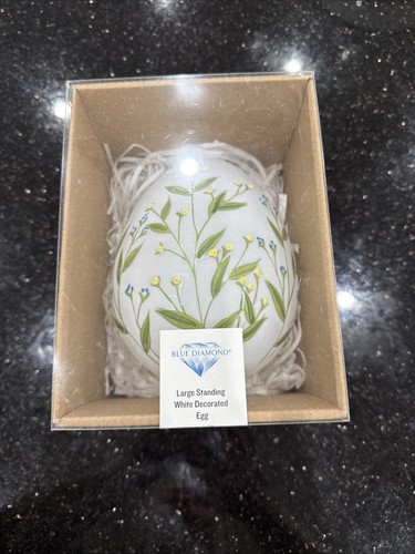 Large standing white decorated - large,