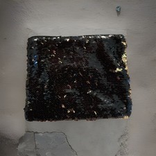 UNUSUAL Front REVERSIBLE GOLD