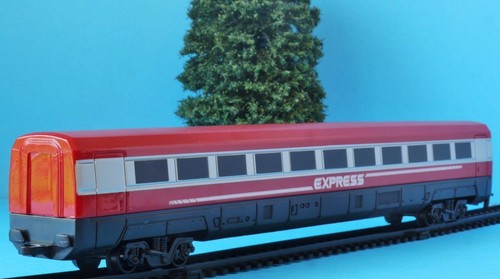 Hornby junior coach from - hornby,