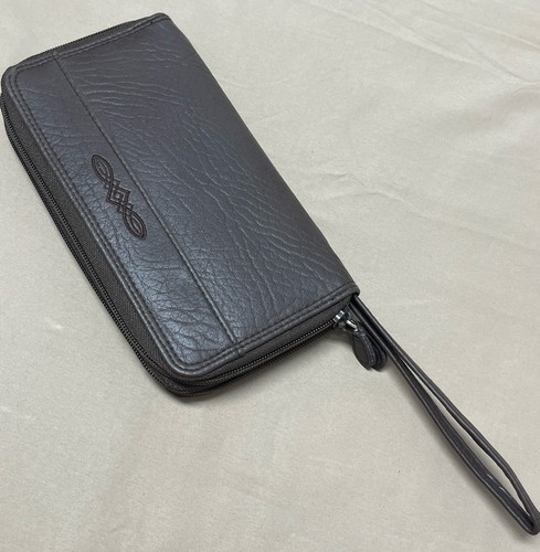 Simply basic brown leather - basic,