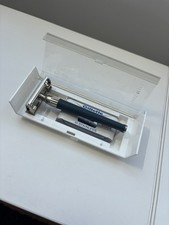 Gillette Super Slim Twist Double Edge Safety Razor Blue  Boxed England U195