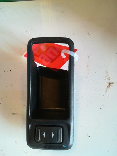 1471913 front window control